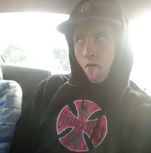 Meet your Posher, Arthur